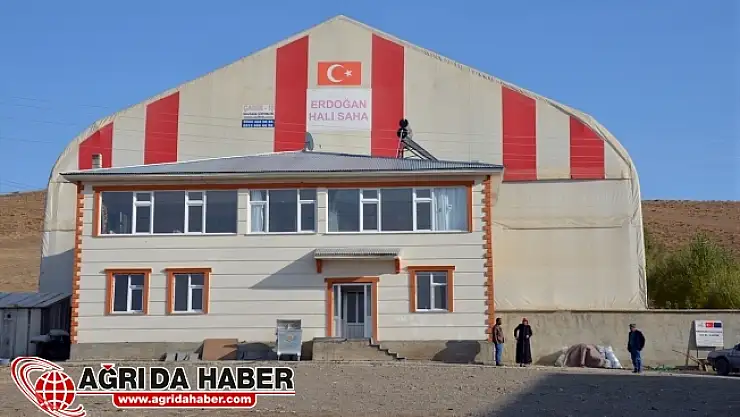 Tutak'ta Bir İlk! Halısaha'nın Kadın İşletmecisi