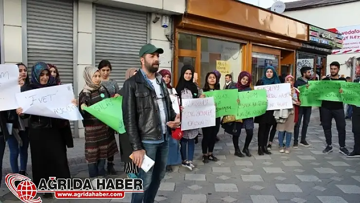Ağrı Yeşilay Şubesi'nden ''Yeşilay İçin Sayfa Çevir'' Projesi