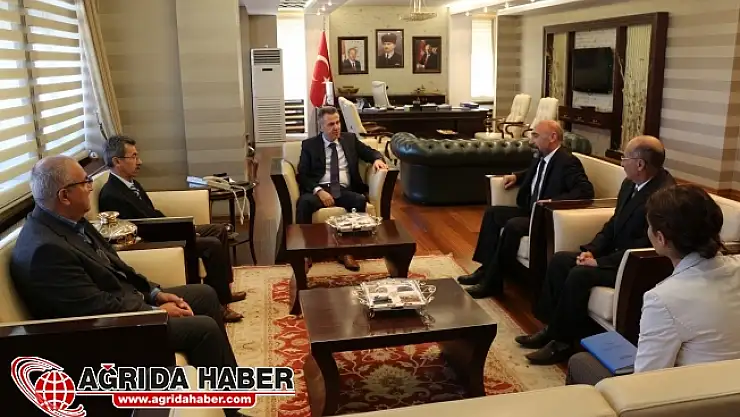 Arıcılar Birliği başkanı Erol Kılıç'tan Vali Süleyman Elban'a Ziyaret