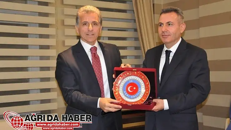Spor Adamlarından Ağrı Valisi Süleyman Elban'a ziyaret