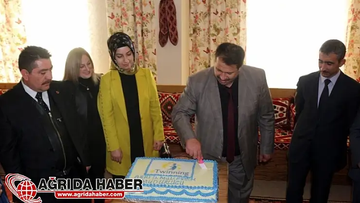 Ağrı'da 'eTwininig' Projesi Başlıyor