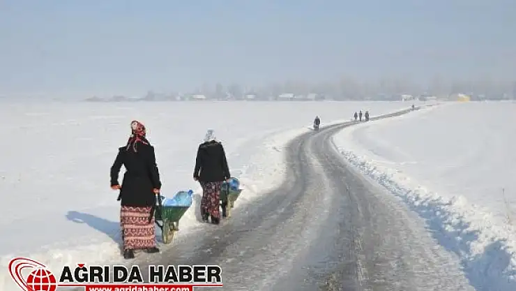 Hakkari'de Köylülerin Zorlu Su Çileleri