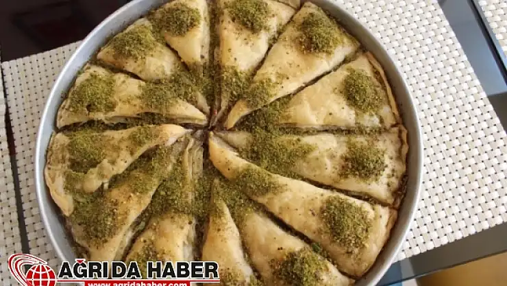 Malatya'nın Yeni Tatlısı: Kayısılı Baklava