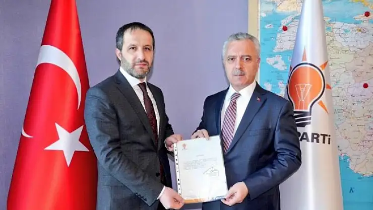 AK Parti İl Başkanlığına yeniden Gür getirildi