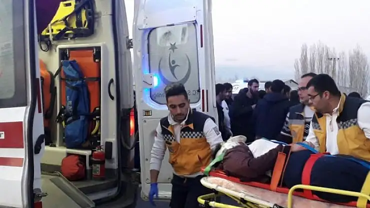 Iğdır'da trafik kazası: 2 ölü, 1 yaralı