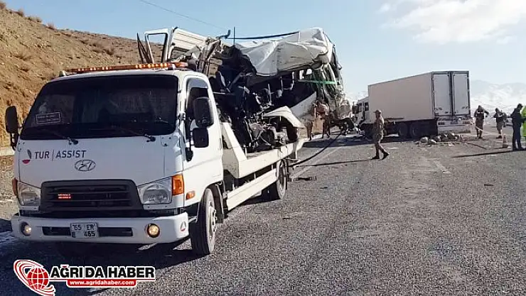 Van'da ki Trafik Kazasında Ölenlerin Taziye için Geldikleri Ortaya Çıktı