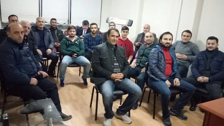 Van Trabzonsporlular Derneği yönetimi üyeleri ile bir araya geldi