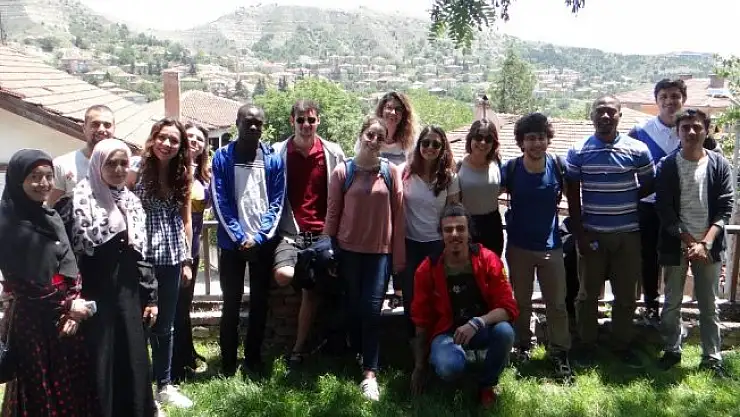 Efeler Cumhuriyet Anadolu Lisesi 7 ülkeye ev sahipliği yapacak