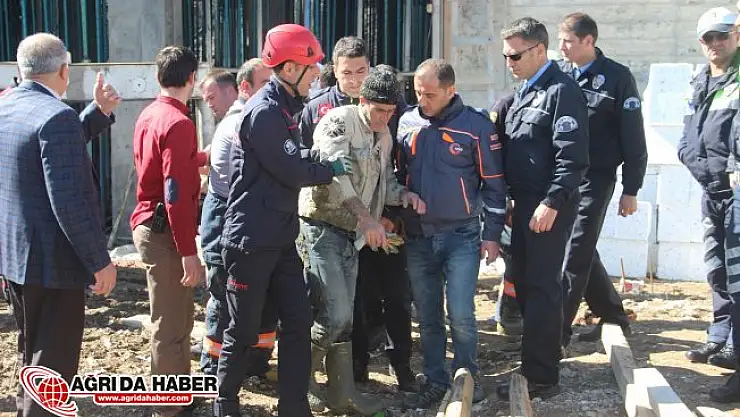 Elazığ'da İnşaatta Göçük: 3 İşçi Yaralandı!