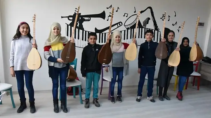 Erçek Yaşam Merkezine yoğun ilgi
