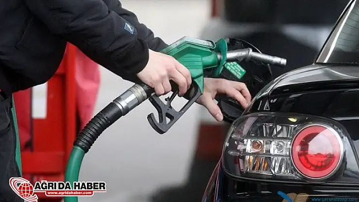 Gece Yarısından İtibaren Benzin ve Motorine İndirim!