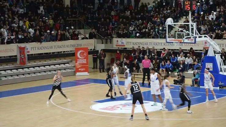 Hatay Büyükşehir Belediyesi Beşiktaş'ı geçerek yarı finale yükseldi