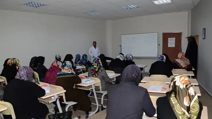 Okuma yazma seferberliğine Palandöken Belediyesi'nden büyük destek