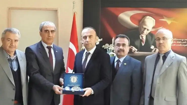 Malatya Sağlık-Sen'den Başhekim Mehmet Keleş'e 'hayırlı olsun' ziyareti