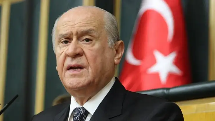 Bahçeli'den Hasan Celal Güzel'in ailesine başsağlığı mesajı