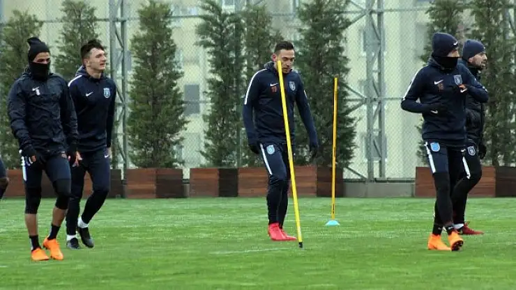 Başakşehir'de Akhisarspor maçı hazırlıkları devam ediyor