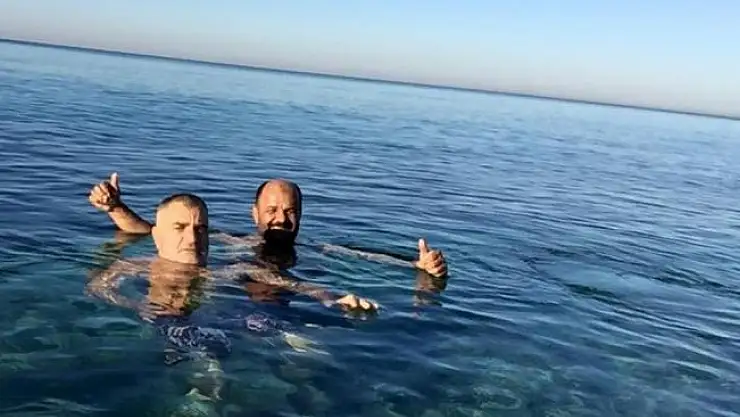 Bir yanda kar diğer yanda deniz keyfi