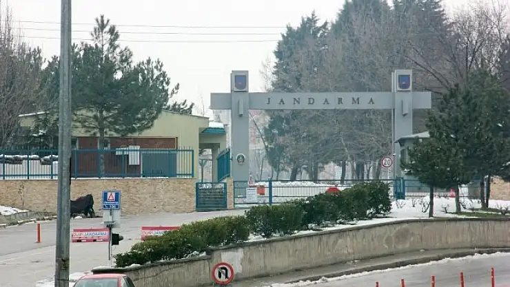 Edirne'de gözaltına alınan 2 Yunan askeri tutuklandı
