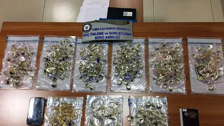 Hava yastığında 4 kilo 424 gram kaçak altın ele geçirildi