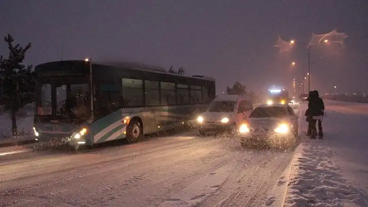 Kan ve tipi yolda bıraktı