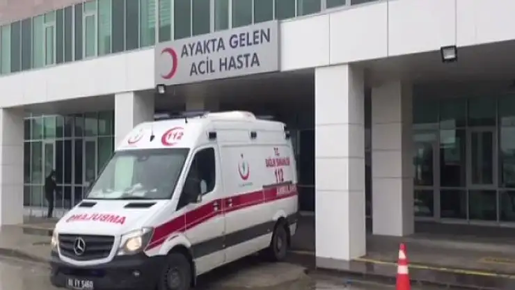 Tarım işçilerini taşıyan servis kaza yaptı: 1 ölü 25 yaralı