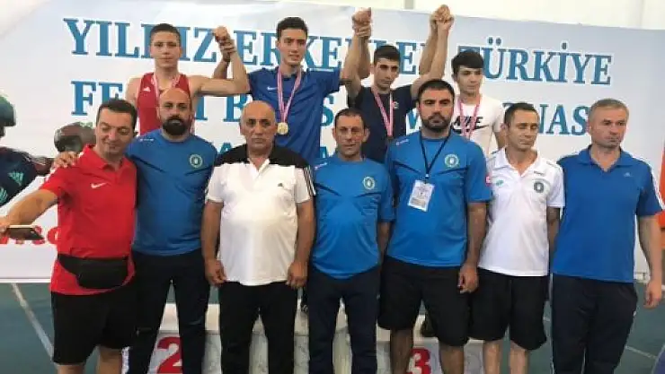 Ağrılı Boksör Ferhat İncekaya Türkiye İkincisi