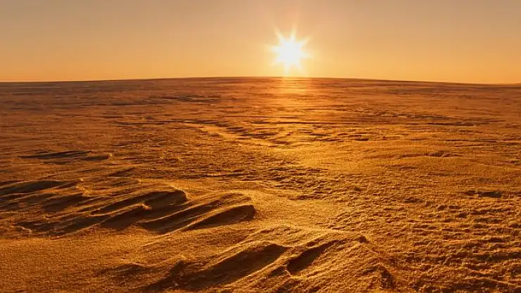 Dünya Buraya Kitlendi! Mars'da Göl Bulundu!