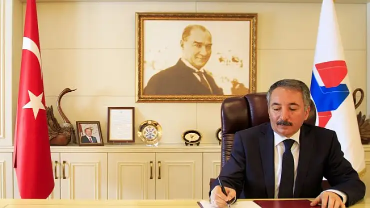 Rektör Karabulut'tan 15 Temmuz Demokrasi ve Milli Birlik Günü Kutlama Mesajı