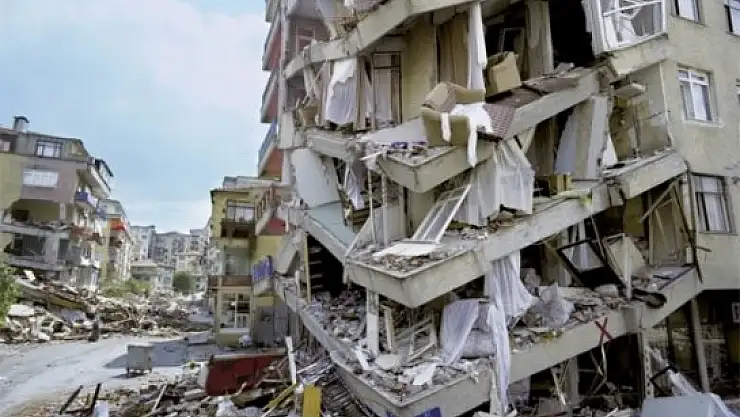 Son Dakika... İran'da Büyük Deprem!