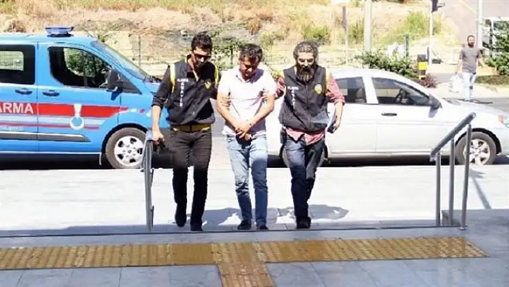 Alanya'da 100 Milyon TL'lik Vurgun Yapan Banka Müdürü Yakalandı!