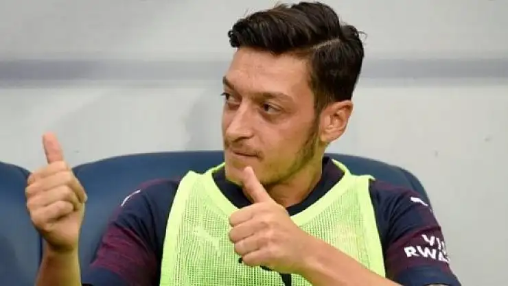 Fenerbahçe'de Mesut Özil Rüzgarı