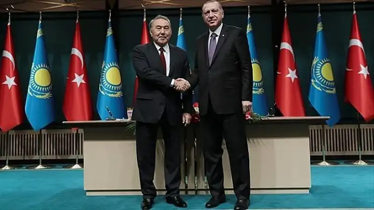 Kazakistan'la 5 Dev Anlaşma Yapıldı