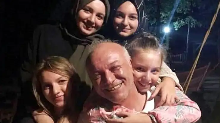 İstanbul'da Çöken Binada Aynı Aileden 8 Kişi Hayatını Kaybetti