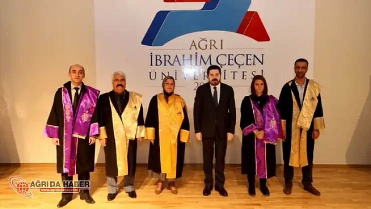 Ağrı İbrahim Çeçen Üniversitesi'nde Akademik Giysi ve Ödül Töreni