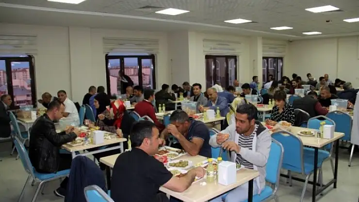 Ağrı Milli Eğitim müdürülüğü Personeli İftarda Buluştu