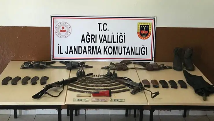 Ağrı'da 2 PKK'lı Terörist Öldürüldü