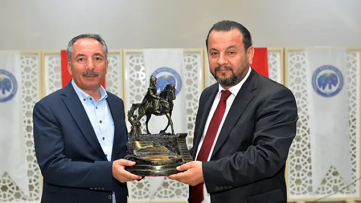AİÇÜ Rektörü Prof. Dr. Abdulhalik Karabulut Rektörler Toplantısında