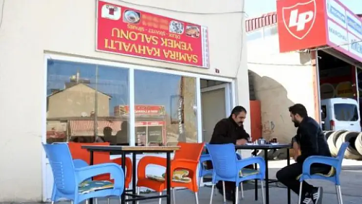 İşleri Ters Gidince Tabelayı'da Ters Yaptı!