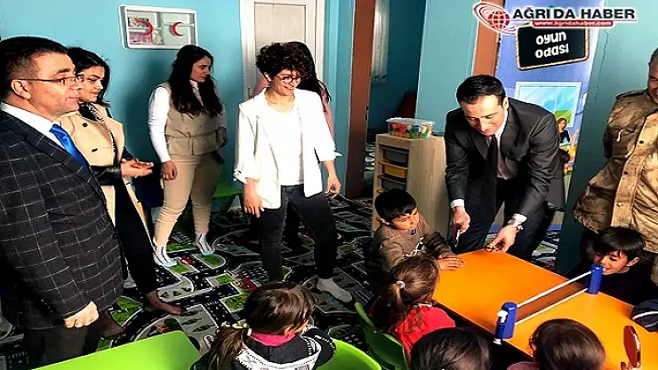 Milli sporcu Şafak Öztürk, Hamur'a Anasınıfı kazandırdı