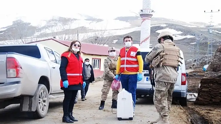 Ağrı Doğubayazıt'ta KOAH Hastasının yardımına Vefa Destek yetişti