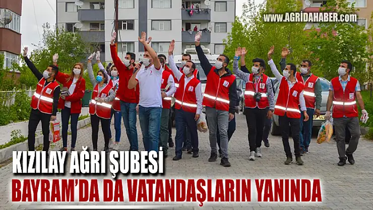 Kızılay Ağrı Şubesi Bayramda'da vatandaşların yardımındaydı