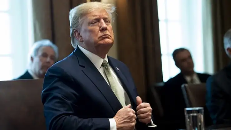 Trump sosyal medyayı kapatırım dedi!