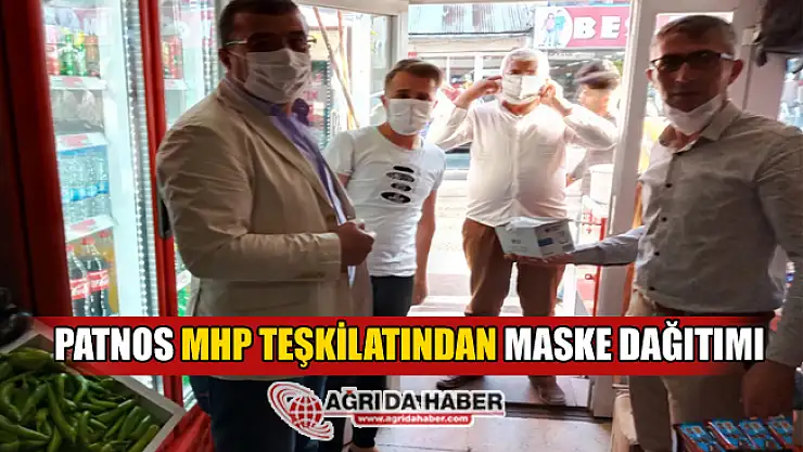 Patnos MHP Teşkilatı Maske Dağılttı