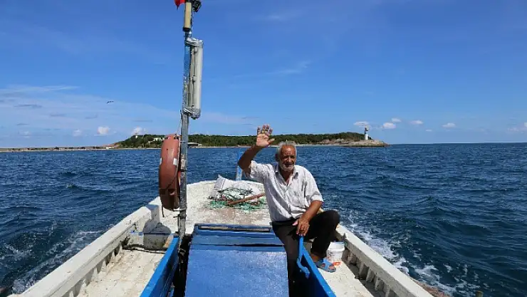 Kefken Adası'nda Tek başlarına Yaşıyorlar