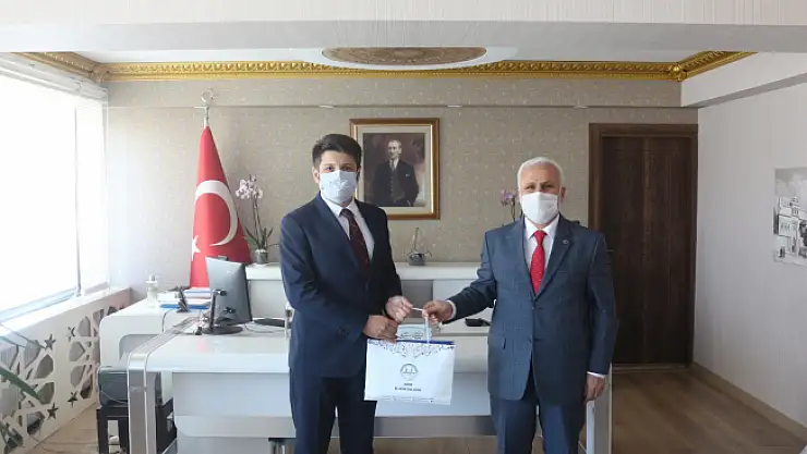 Müftü Topçu'dan Hamur Kaymakamına Ziyaret