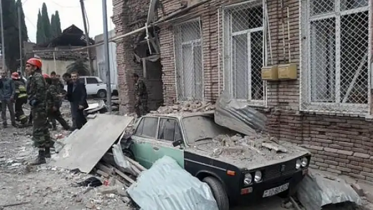 Azerbaycan'a Ermenistan'dan Füze Saldırısı!