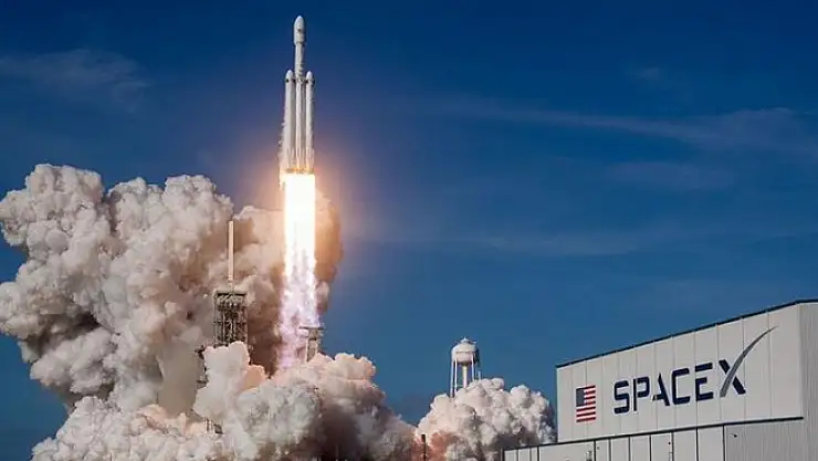SpaceX Arıza Sebebiyle Starlink Fırlatışını İptal Etti!