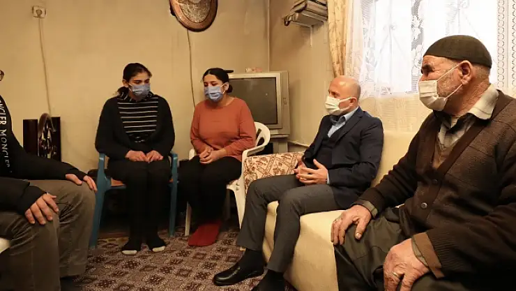 Vali Varol'dan Baban Ailesine Ziyaret