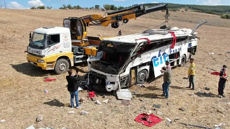 Otobüs kazasında ölen ve yaralıların isimleri öğrenildi!