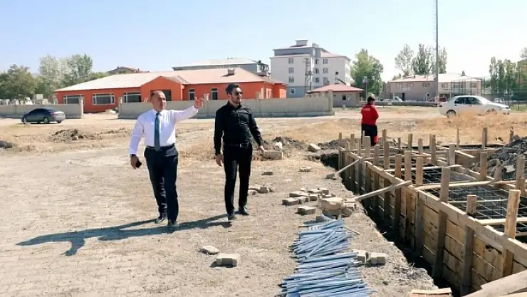 İsmail Çalgan, Tutak ve Patnos ilçesinde incelemelerde bulundu